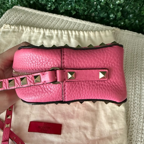 Valentino Pink Studded Women's Crossbody Bag Authentic - Picture 7 of 9